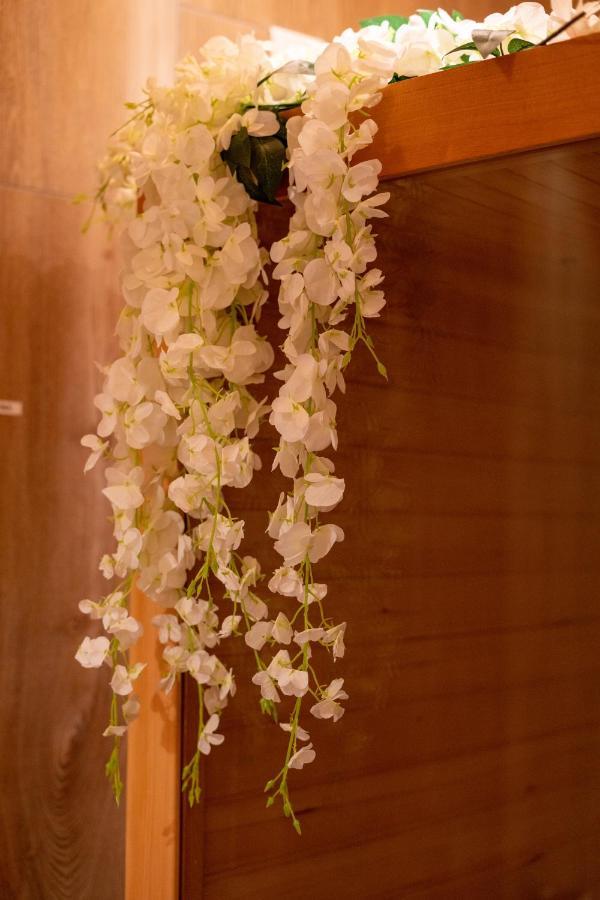 Capsule Thailande I Sauna I Balneo I Console I Jeux En Bois I Cinema I Cour Interieure Trith-Saint-Leger Екстер'єр фото