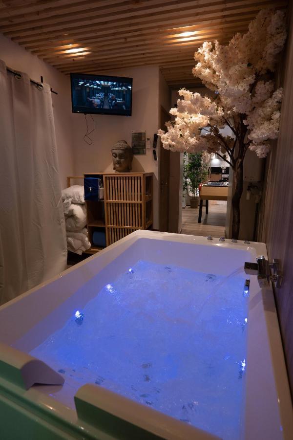 Capsule Thailande I Sauna I Balneo I Console I Jeux En Bois I Cinema I Cour Interieure Trith-Saint-Leger Екстер'єр фото