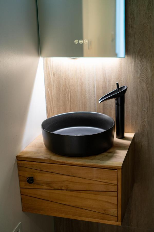 Capsule Thailande I Sauna I Balneo I Console I Jeux En Bois I Cinema I Cour Interieure Trith-Saint-Leger Екстер'єр фото